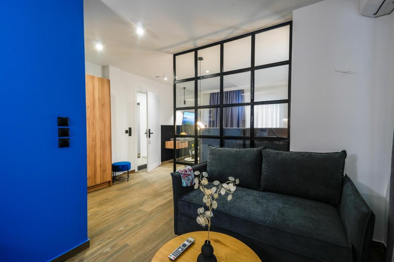 Casa Divinus Suites Афіни Екстер'єр фото